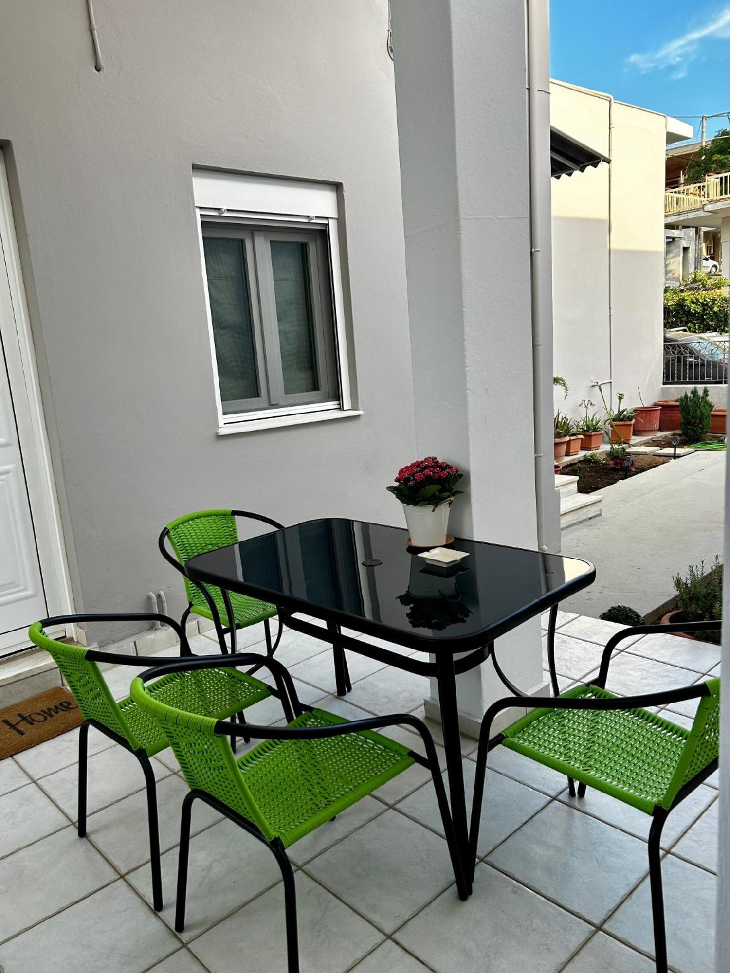 Flower House In Koropi-Near Airport Exterior foto